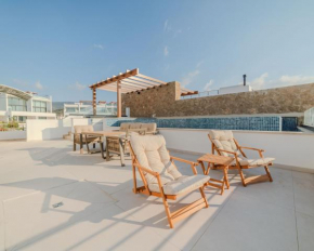 Exclusive Penthouse Apartment with Private Pool Panoramic Views